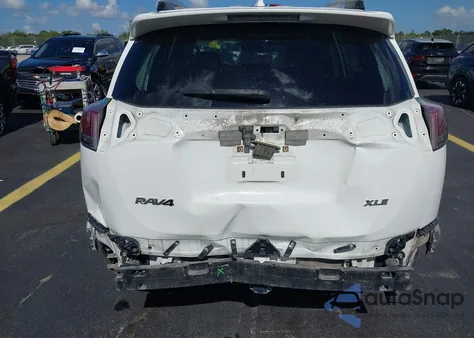 2018 Toyota Rav4 Xle из США, поврежденный, VIN JTMWFREV7JD113293